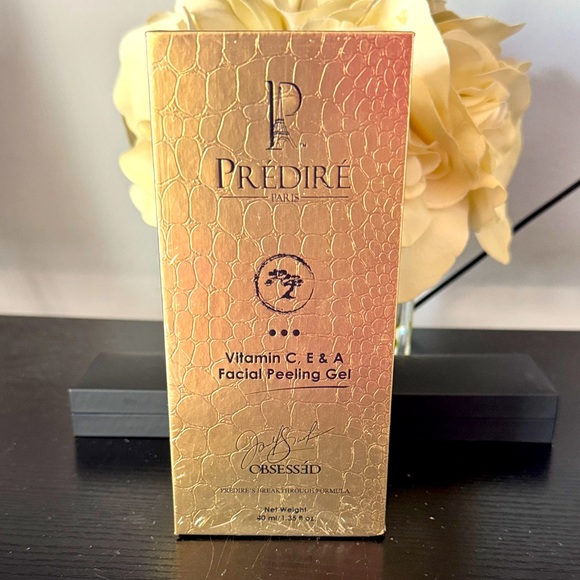 Predire Paris Argan Oil Facial Peeling Gel with Vitamins C, E & A - Picture 1 of 4